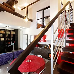 https://70s-villa-bologna.emilia-romagnahotels.net